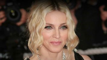 FOTO. Madonna își scoate la licitație fotografiile erotice la 30 de ani după lansarea cărții „Sex”