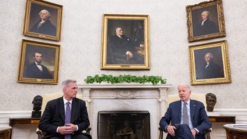 Discuțiile despre plafonul de îndatorare al SUA nu au dus la un acord. Republicanii cer reduceri de cheltuieli de peste 4 miliarde de dolari