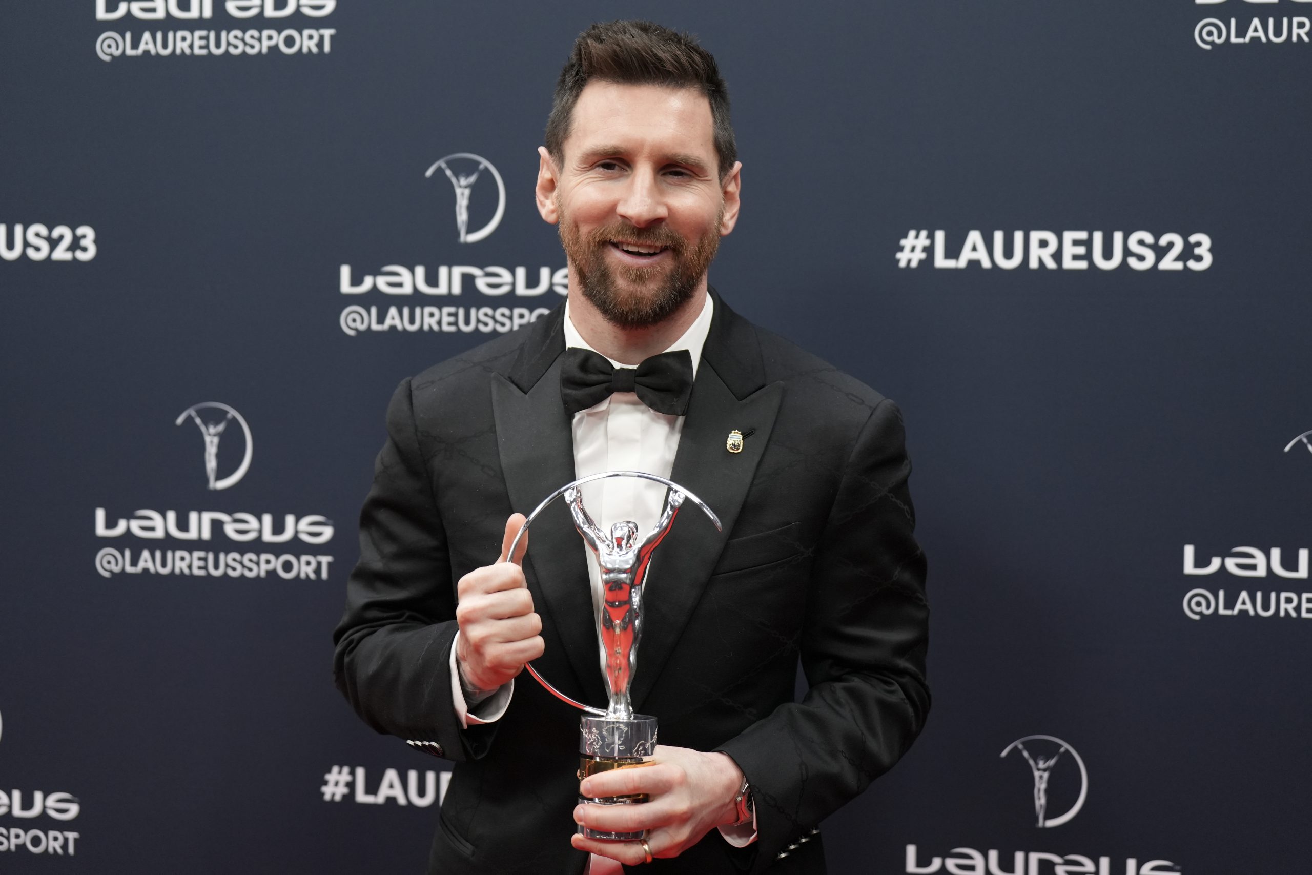 FOTO. Messi, premiat la gala Laureus. Cum a apărut argentinianul alături de Antonela Roccuzzo