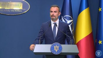 VIDEO. Guvernul a pregătit OUG care va asigura majorări de venituri pentru personalul auxiliar și nedidactic