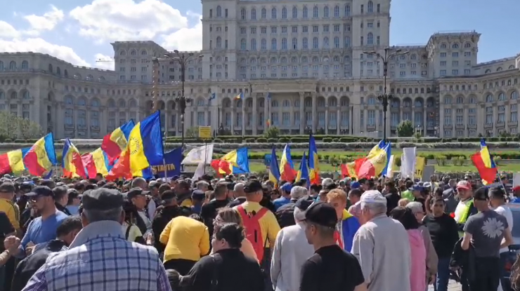 VIDEO. Protest AUR în București. George Simion: „Vom bloca legile antinaționale care sunt pregătite la vot”