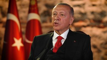 Turcia amână pentru toamnă ratificarea aderării Suediei la NATO. Explicațiile lui Erdogan