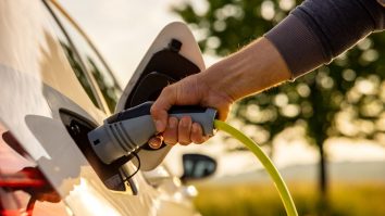 40 de noi staţii de încărcare pentru maşinile electrice vor fi instalate în Bucureşti. Zonele unde vor fi amplasate