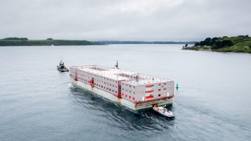 FOTO. Cum arată nava din Marea Britanie care va găzdui 500 de migranți. Vasul a fost descris drept „locuință de lux”