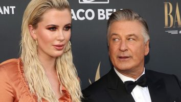 Alec Baldwin devine bunic pentru prima dată. Ce nume a ales Baldwin pentru copil