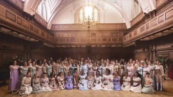 VIDEO. Interpretare emoționantă a Aliciei Keys cu Orchestra Women of Color pentru „Queen Charlotte”