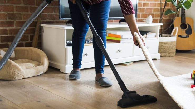 Spania lansează o aplicație care îi arată femeii dacă soțul face destule treburi casnice. Scopul este ca sarcinile să fie împărțite egal în familii