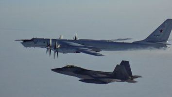 Forţele Aeriene ale SUA au interceptat șase aeronave ruseşti care au intrat în Zona de Identificare Aeriană a SUA, lângă Alaska