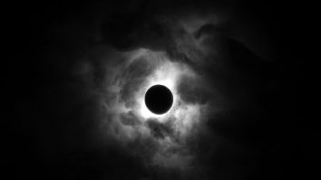 Luna neagră: Fenomenul rar are loc astăzi. Satelitul natural al Pământului nu va mai fi vizibil pe timpul nopții