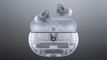 Apple lansează primul său produs transparent din ultimii ani. Utilizatorii pot vedea componentele electronice din interiorul acestuia