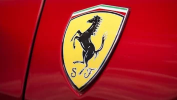 Ferrari întrece Stellantis: valoarea de piață a firmei crește
