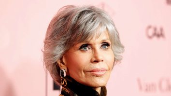Jane Fonda dezvăluie că susține greva scenariștilor de la Hollywood: „Este greu să ai un trai bun în această afacere în zilele noastre”