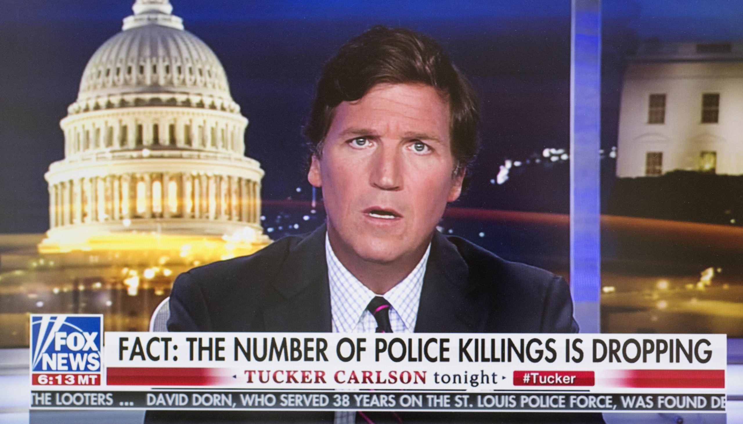 VIDEO. Unde își mută emisiunea celebrul prezentator TV concediat luna trecută: „We’re back”