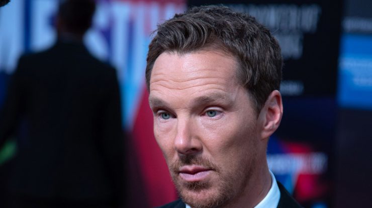 Un bucătar înarmat cu un cuțit a intrat pe proprietatea actorului Benedict Cumberbatch: „Știu că te-ai mutat aici, sper să arzi de viu”
