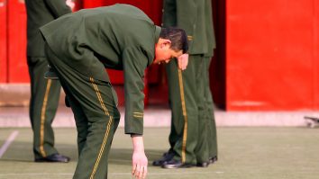 Gluma care a costat două milioane de dolari. Cum a reuşit un comediant să înfurie toate autorităţile chineze