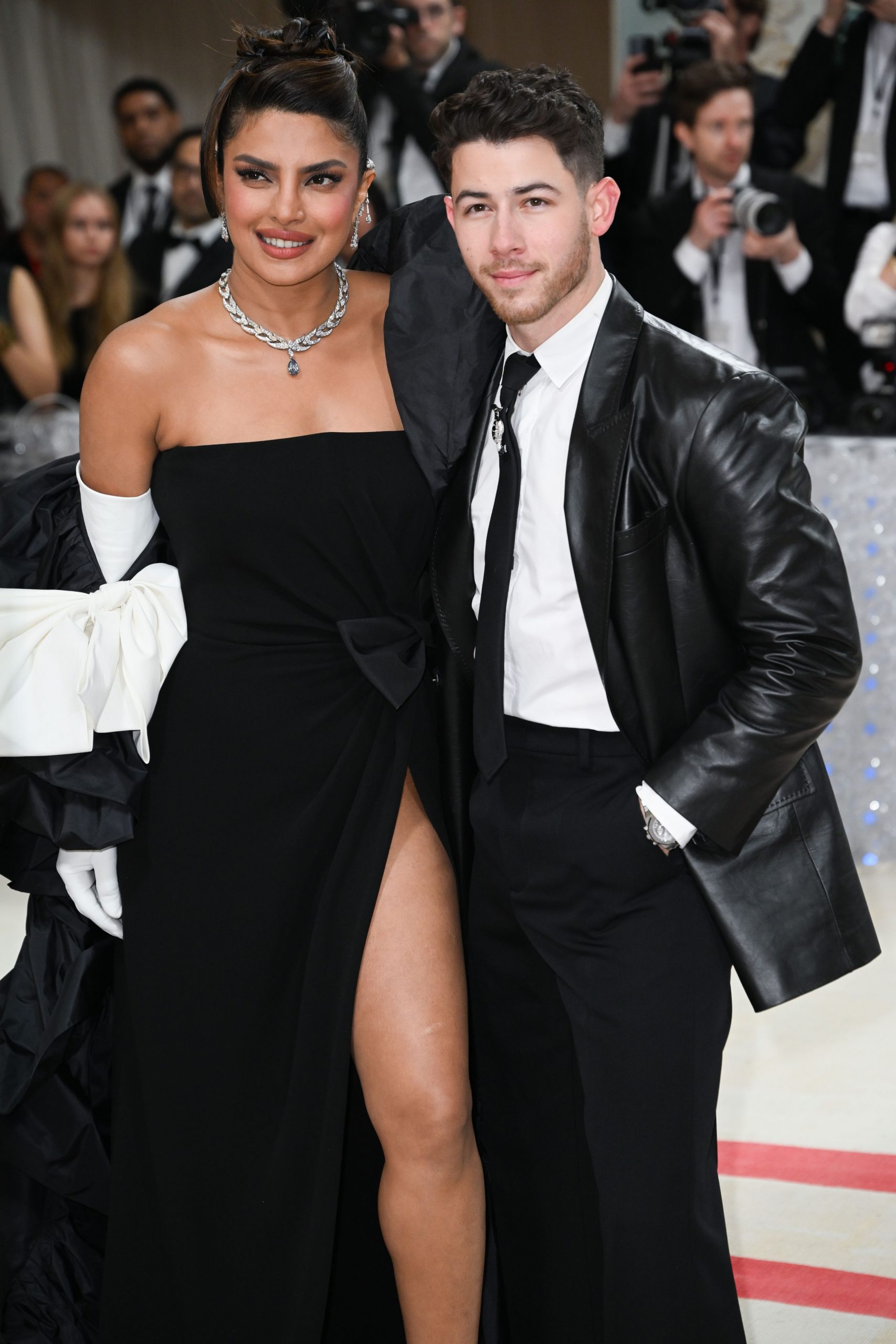 Priyanka Chopra a vorbit despre momentul în care l-a cunoscut pe Nick Jonas: „Era ca un Făt-Frumos”