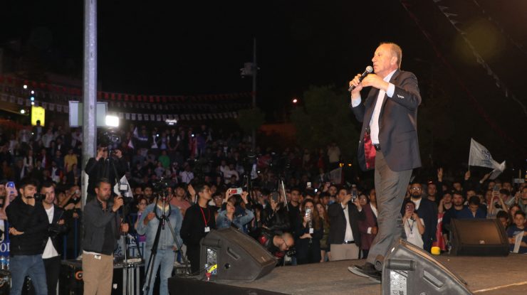 Unul dintre cei patru candidați la președinția Turciei, Muharrem Ince, se retrage cu trei zile înainte de alegeri