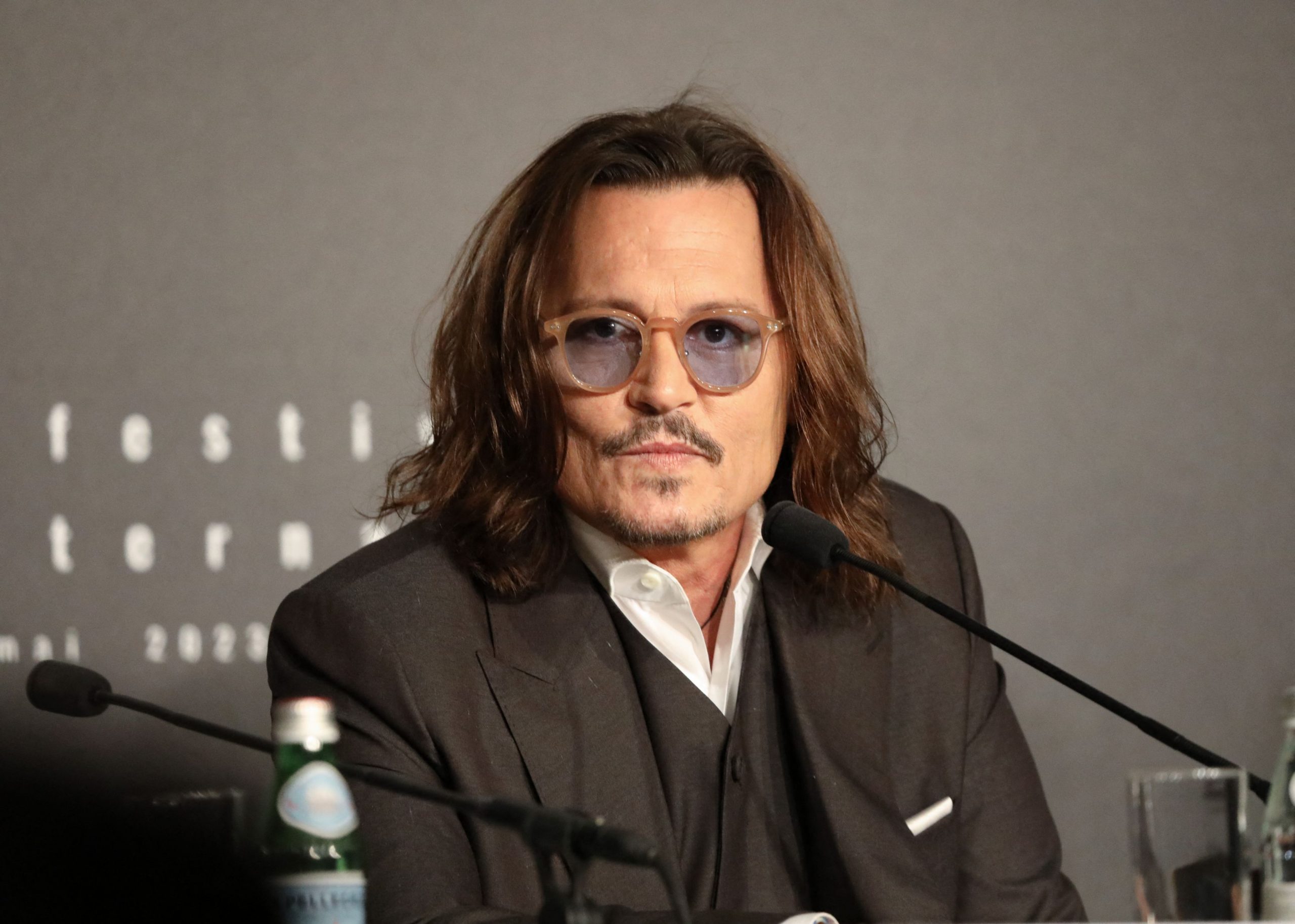 VIDEO. Johnny Depp: „Nu mai am nevoie de Hollywood”. Actorul răspunde valului de critici aduse