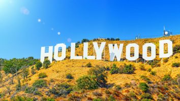 Grevă la Hollywood: Mii de scenariști vor ieși în stradă pentru prima dată în ultimii 15 ani