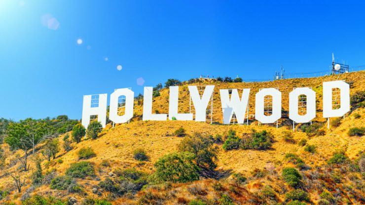 Grevă la Hollywood: Mii de scenariști vor ieși în stradă pentru prima dată în ultimii 15 ani