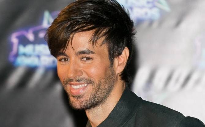 Enrique Iglesias se retrage din festivalul muzical Tecate Emblema din cauza problemelor de sănătate. Anunțul făcut de artist