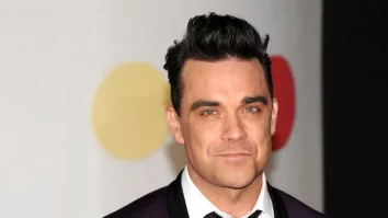 Concertul lui Robbie Williams de la București se amână. Când va avea loc