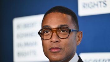 Elon Musk invită gazda CNN, Don Lemon, să înceapă o nouă emisiune pe Twitter după anunțul lui Tucker Carlson