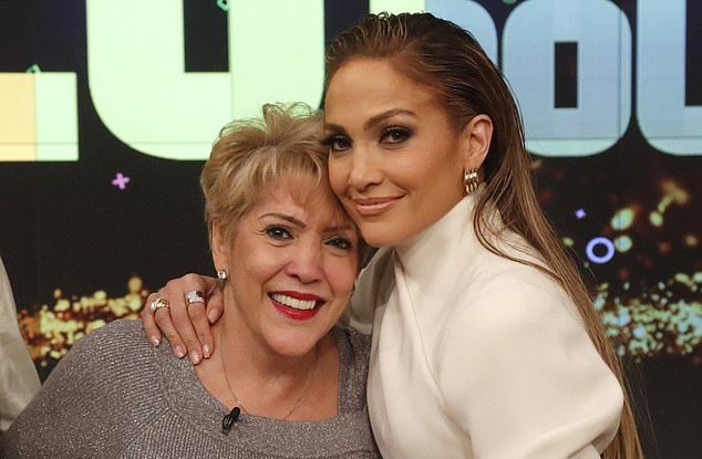 Mama lui Jennifer Lopez a știut întotdeauna că fiica ei și Ben Affleck se vor împăca: „M-am rugat timp de 20 de ani”