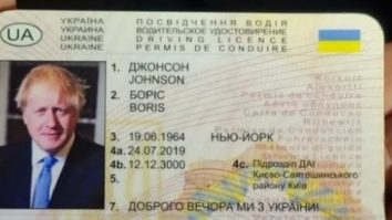 Poliția olandeză a arestat un fals „Boris Johnson”. Permisul de conducere al bărbatului era valabil până în anul 3000