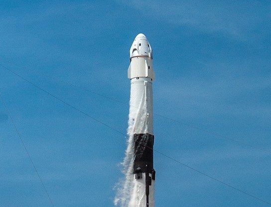 SpaceX lansează racheta Falcon 9 pentru sateliții Iridium și OneWeb
