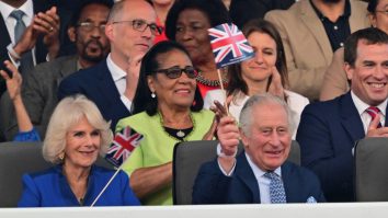 Prințul William spune că regretata regină „ne urmărește cu drag”. Ce i-a transmis ducele  regelui Charles al III-lea