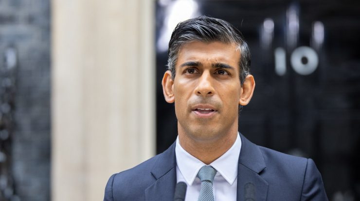 Rishi Sunak spune că Marea Britanie „se află la o răscruce de drumuri” înainte de „unii dintre cei mai periculoși ani”