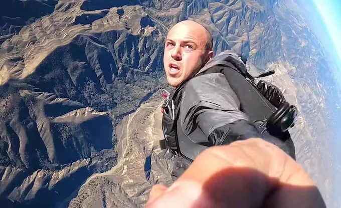 YouTuberul care a prăbușit un avion pentru a obține vizualizări. Trevor Jacob pledează vinovat