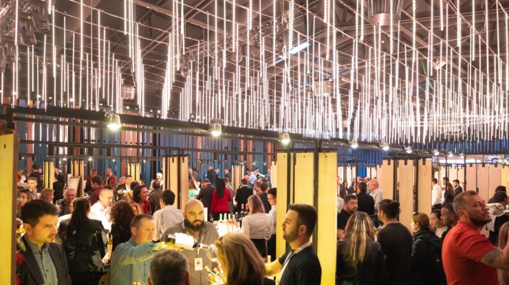 1.000 de vinuri, trei săli, trei zile şi un festin „made în Italy” sunt ingredientele celei mai complexe ediţii RO-Wine de până acum