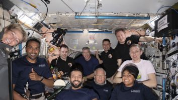 VIDEO. Astronauții misiunii Ax-2 se întorc pe Pământ cu SpaceX Dragon