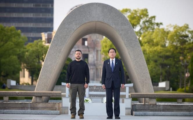 Volodimir Zelenski spune că imaginile cu Hiroshima după bombardamente îi amintesc de Bahmut și îi dau speranța că Ucraina se poate reconstrui