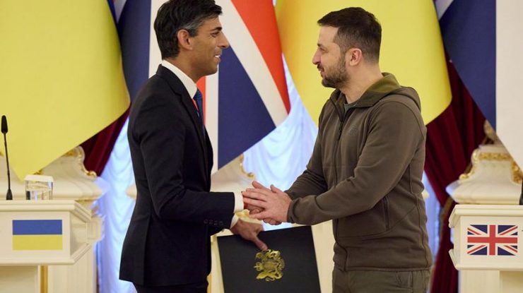 Marea Britanie va aloca 20 de milioane de dolari pentru a consolida securitatea cibernetică a Ucrainei