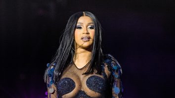 Cardi B câștigă procesul în care a fost dată în judecată pentru că a folosit tatuajul unui bărbat ca artă pe primul ei album