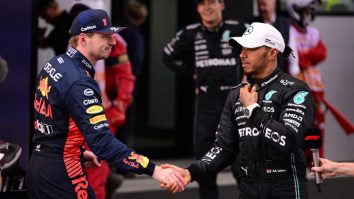 Ce crede Lewis Hamilton despre adversarul său, Max Verstappen: „Ar putea să-mi depăşească performanțele”