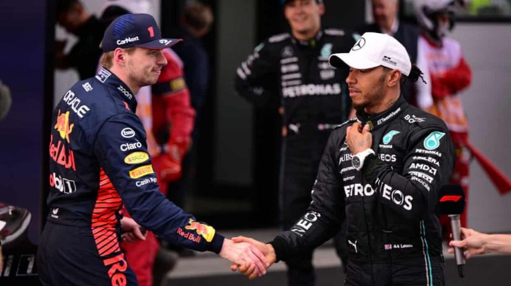 Ce crede Lewis Hamilton despre adversarul său, Max Verstappen: „Ar putea să-mi depăşească performanțele”