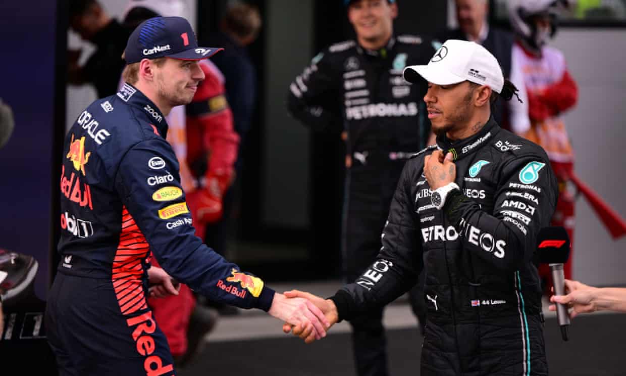 Ce crede Lewis Hamilton despre adversarul său, Max Verstappen: „Ar putea să-mi depăşească performanțele”