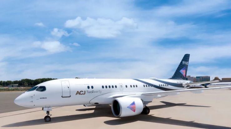 Un afacerist din Dubai lansează „avionul de petrecere de 5 stele”. Poate găzdui până la 16 persoane și costă 13.000 de euro pe oră