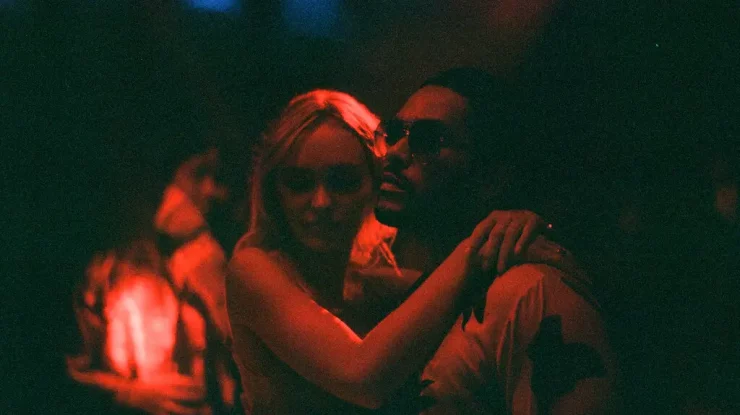 FOTO-VIDEO. Primul episod al serialului „The Idol” a fost difuzat pe HBO. The Weeknd: „Nu va fi pentru toată lumea”