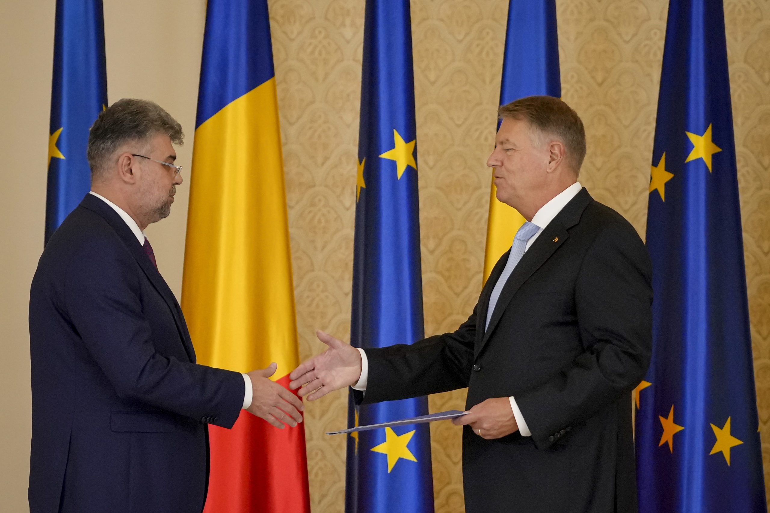 Marcel Ciolacu și membrii Guvernului pe care îl va conduce au depus jurământul la Cotroceni. Iohannis: Politicienii implicați sunt hotărâți să își ia mandatele foarte în serios