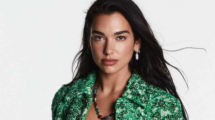 Dua Lipa critică limbajul folosit de Guvernul britanic: „Când auzi guvernul vorbind despre albanezi, te doare”