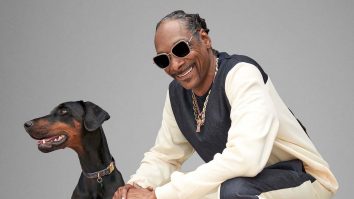 VIDEO. „Ai nevoie de un Dogg pentru a cunoaște un câine”. Snoop Dogg semnează un parteneriat cu o companie de îngrijire a animalelor