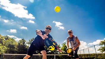 FOTO|VIDEO. Scoția va încorona primul său campion național la Pickleball. Sportul este îndrăgit de Kim Kardashian și Leonardo DiCaprio