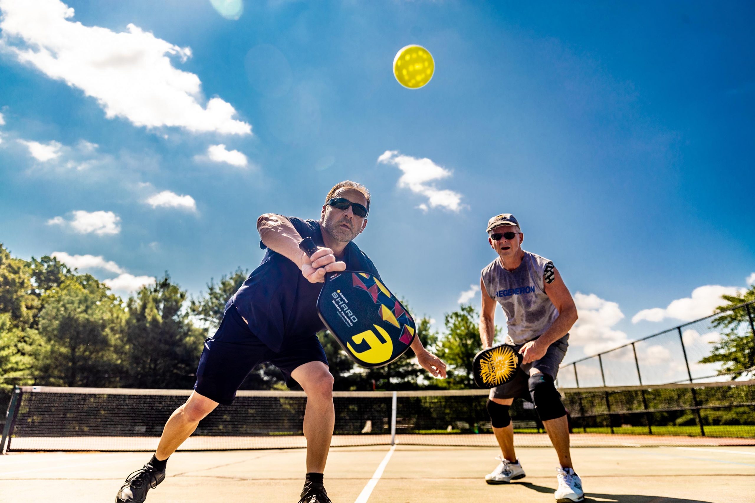 Pickleball. Пиклбол. Пиклбол вид спорта. Пиклбол фото. Пиклбол соревнования.