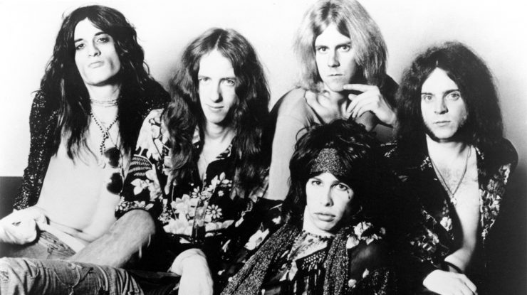 Aerosmith lansează „Greatest Hits”. Albumul cuprinde 44 piese celebre din întreaga carieră, într-o ediție de lux