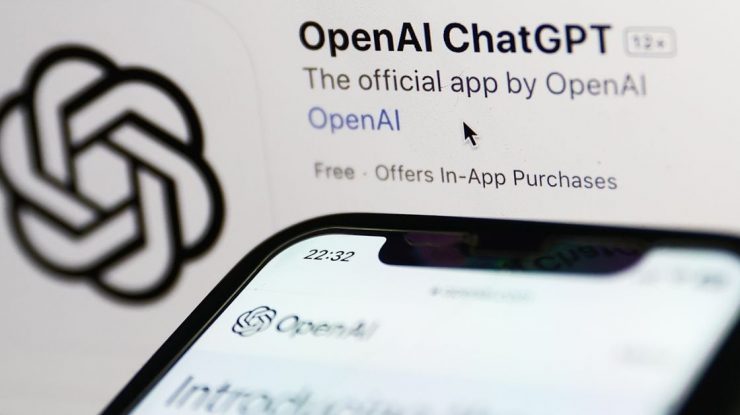 Apple le interzice angajaților să folosească ChatGPT. Compania se teme că programul ar putea divulga date confidențiale